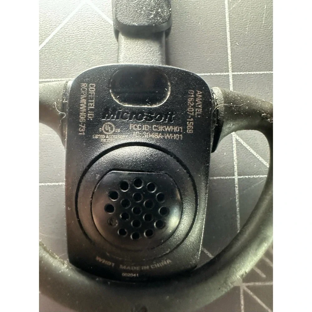 Microsoft Xbox OEM 360 Wireless Headset Earpiece Black- No Charger - Parts Only